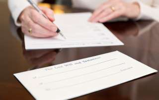 woman drafting a will